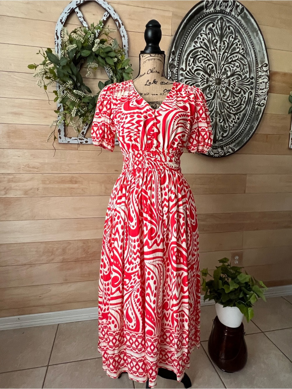 She + Sky Red and White Printed Smocked Midi Dress Size Small